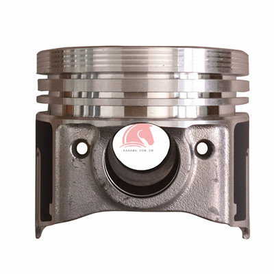 Kubota D782 Piston